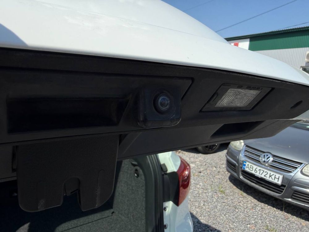 Volkswagen Tiguan S 2015 $12400
