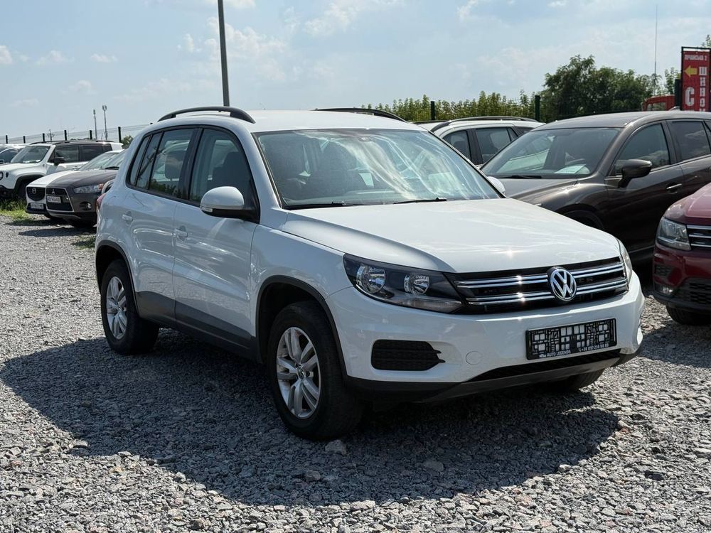 Volkswagen Tiguan S 2015 $12400