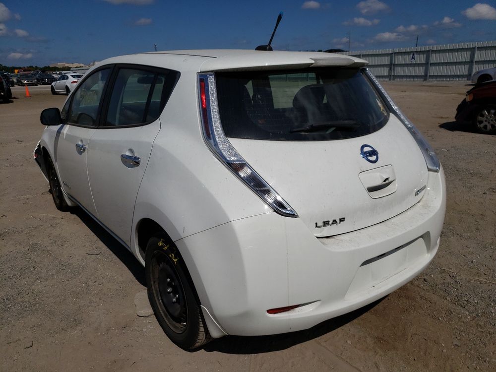 2013 NISSAN LEAF $7200 в дороге