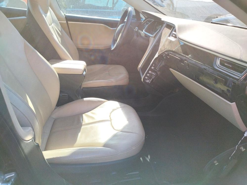 2013 TESLA MODEL S 11900$ в дороге