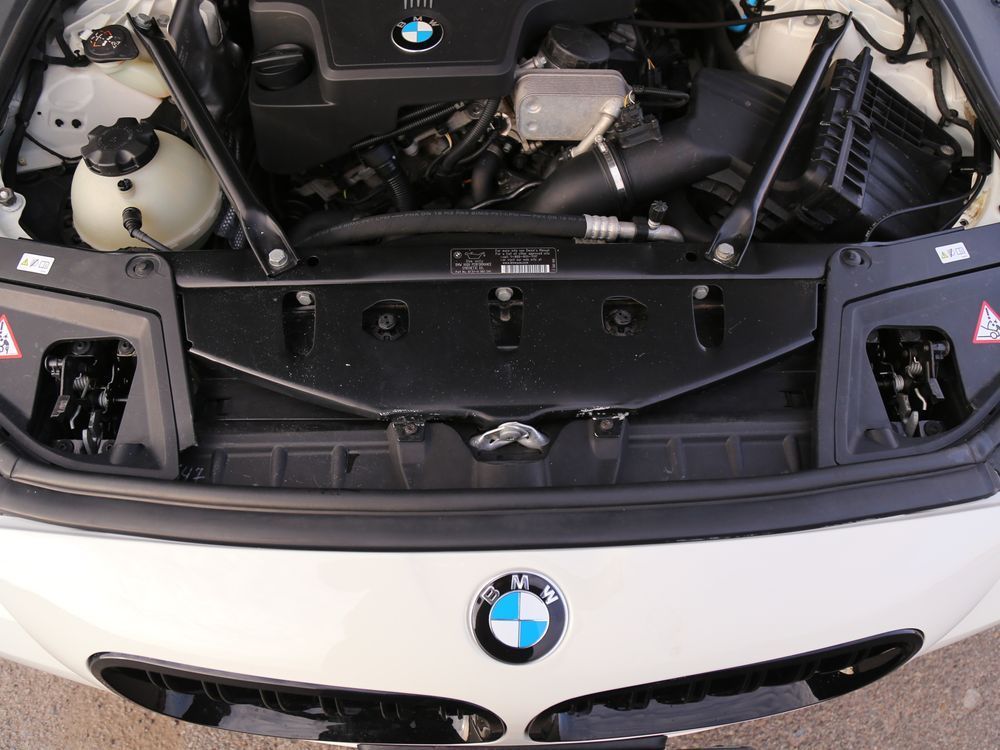 BMW 528 Xdrive 12900$  в наявності