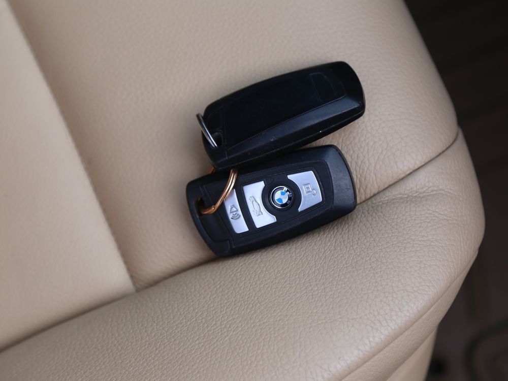 BMW 528 Xdrive 12900$  в наявності