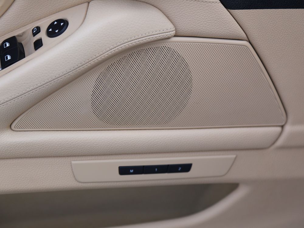 BMW 528 Xdrive 12900$  в наявності