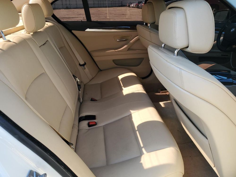 BMW 528 Xdrive 12900$  в наявності