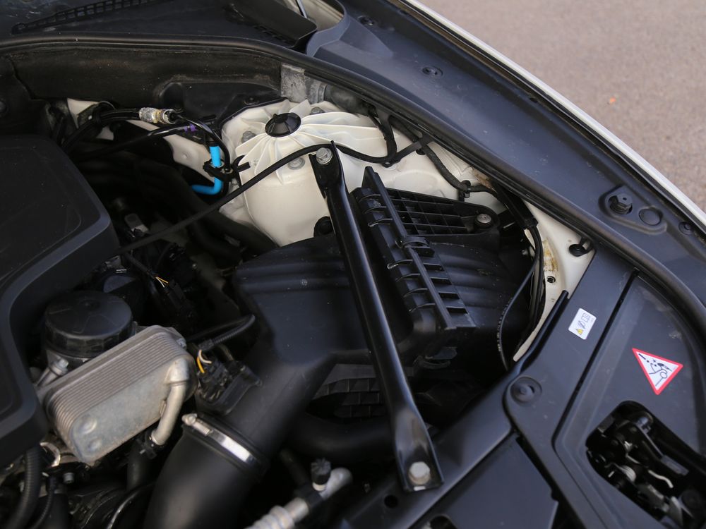 BMW 528 Xdrive 12900$  в наявності