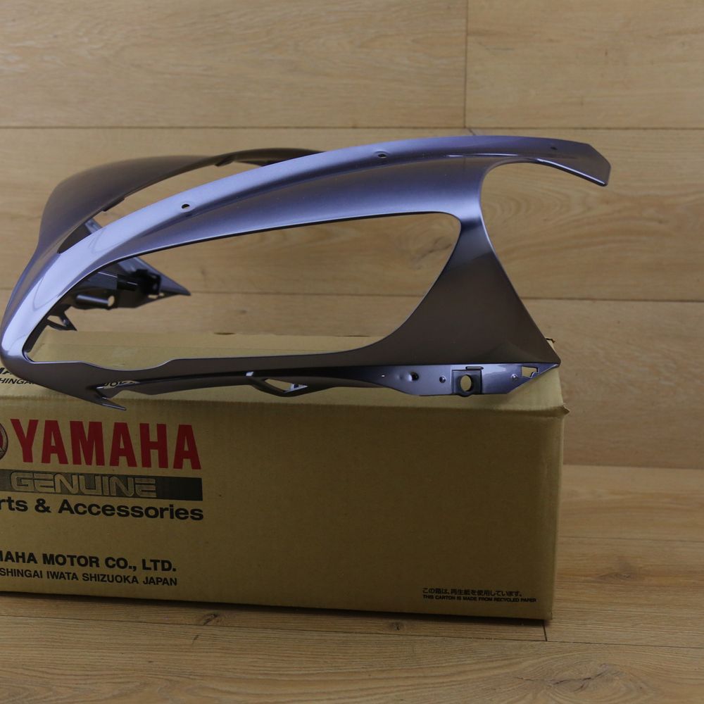 Пластик передний YAMAHA R1  04-06, Новый, YAMAHA original