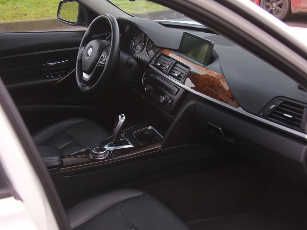 2014 BMW 328 X-DRIVE 12500$ готовая в наличии