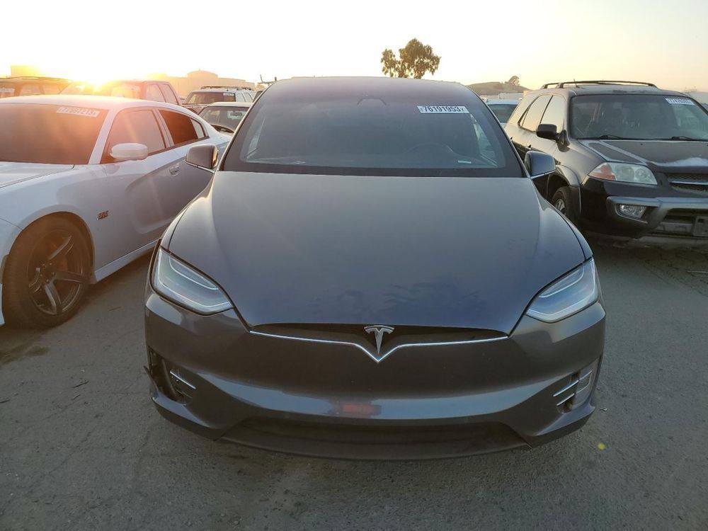 2018 TESLA MODEL X