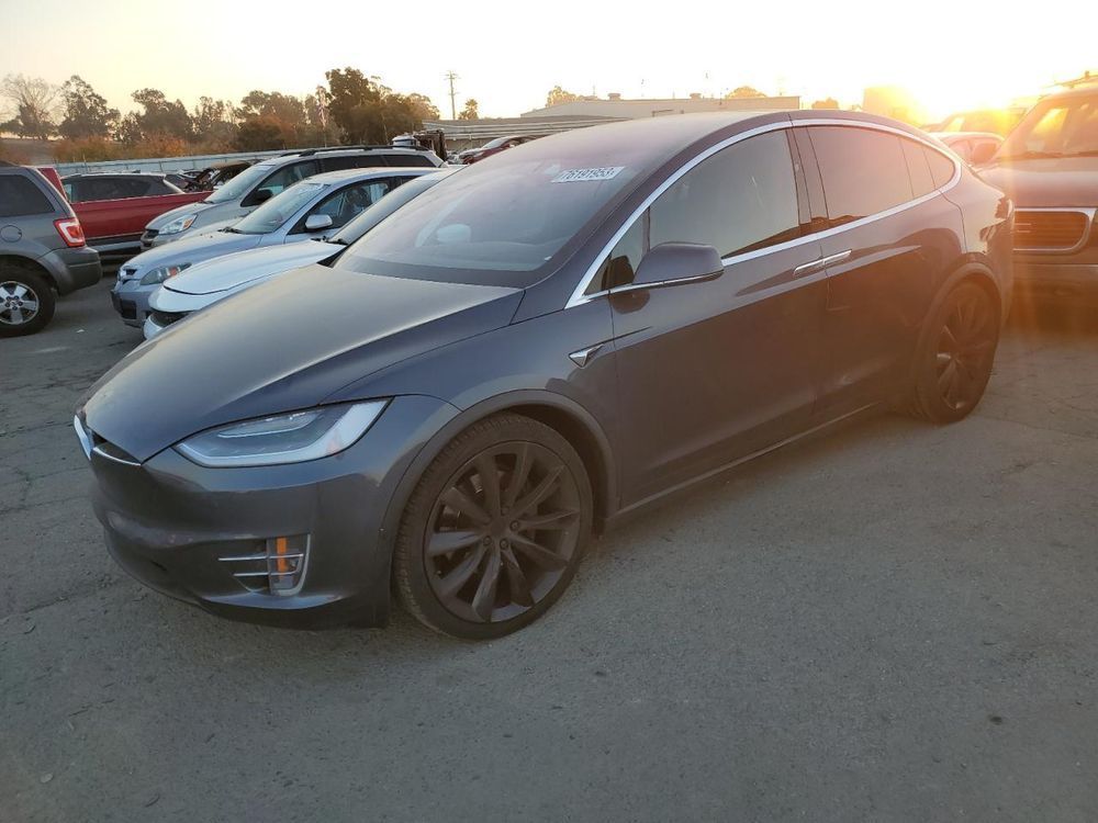 2018 TESLA MODEL X