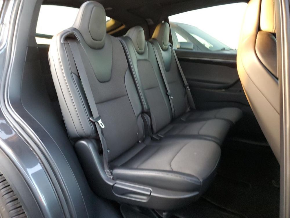 2018 TESLA MODEL X