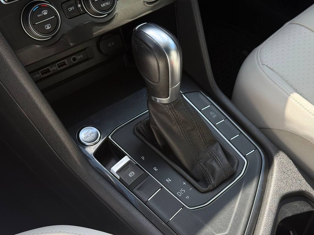 Volkswagen Tiguan 2019 $15600