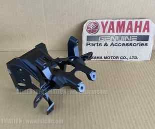 Кронштейн фары (паук) MT10 16-21, Новый, YAMAHA original