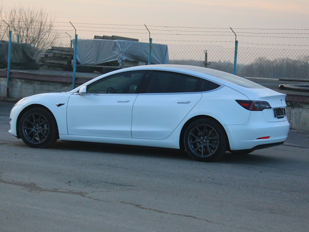2019 TESLA MODEL 3 $16500 в наявності