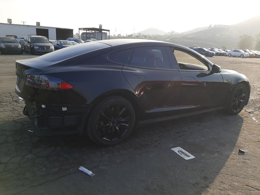 2014 TESLA MODEL S