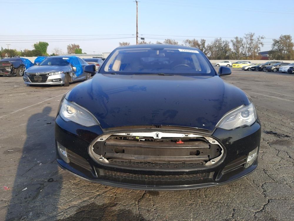 2014 TESLA MODEL S