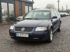 Volkswagen Passat 2001 $3950