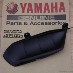 Пластик в хвост R Yamaha MT07 / FZ07 , Новый, YAMAHA original