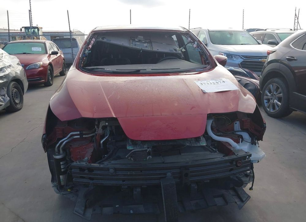 2022 NISSAN LEAF SL PLUS 62kw