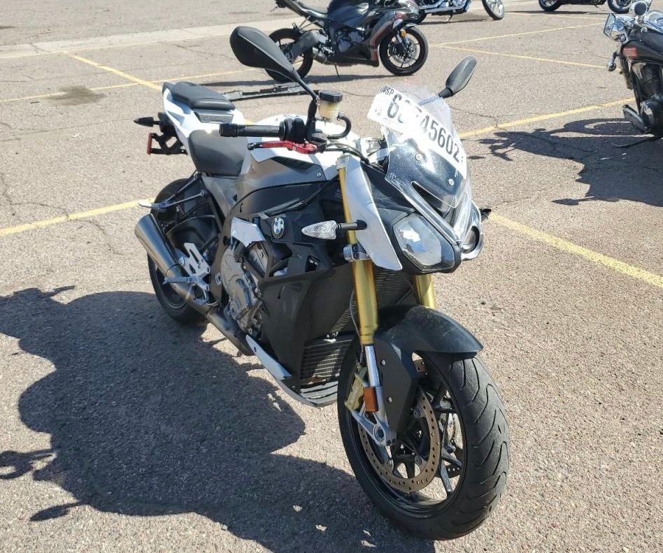 2015 BMW S 1000 R