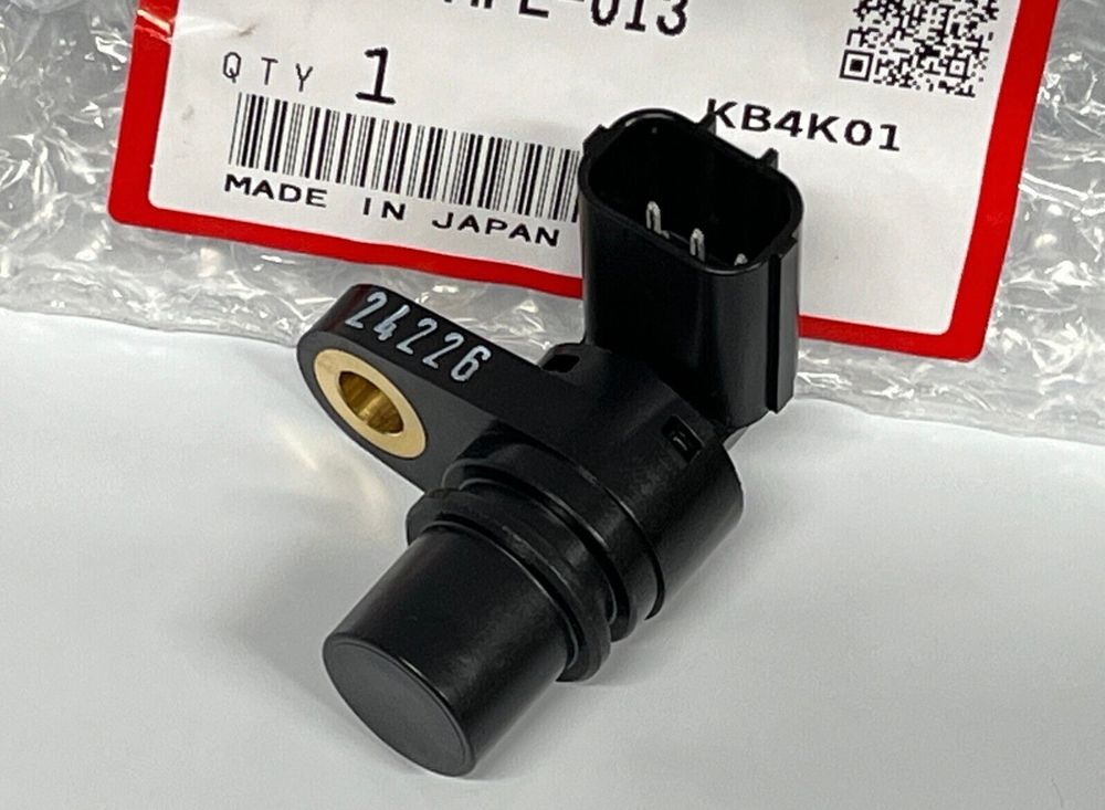 HONDA CBR1000RR  CAM SENSOR, BRAND NEW, HONDA original